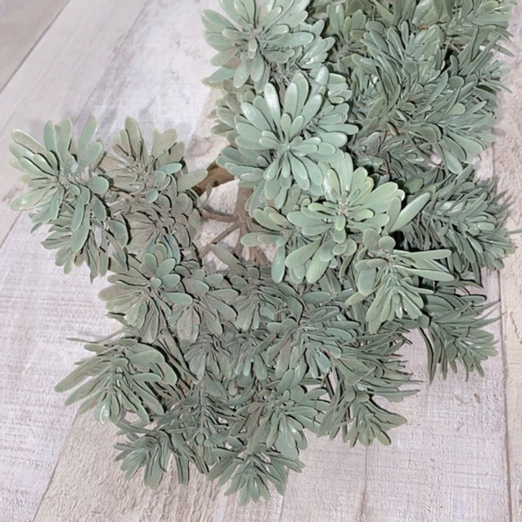 Faux greenery for decor - Picture 2 of 4